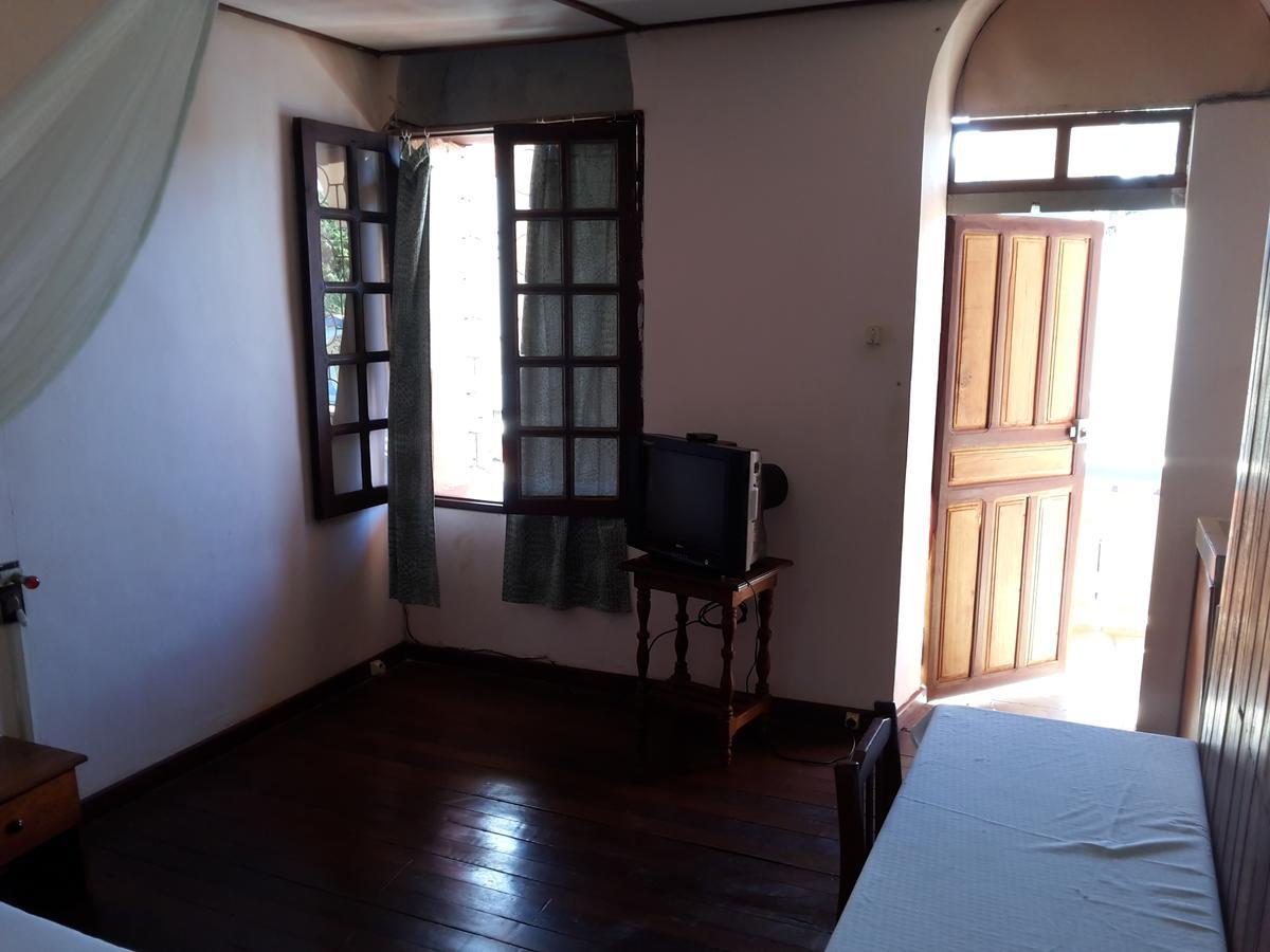 Antsiranana Hotel Valiha מראה חיצוני תמונה